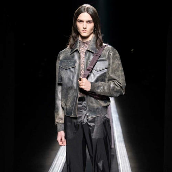 ISO - Picture 2 of 2